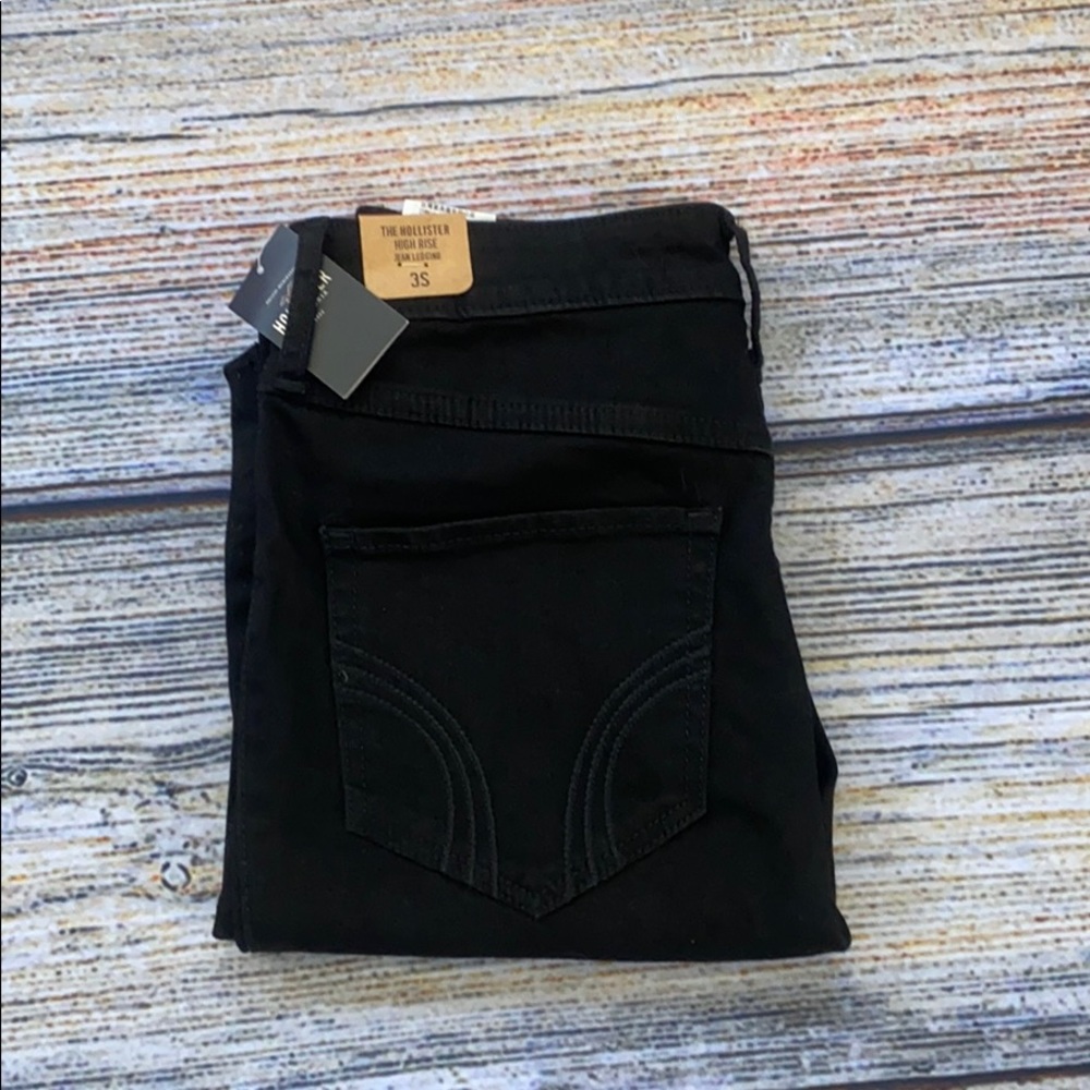 Hollister High-Rise Jean Legging (3 Short)